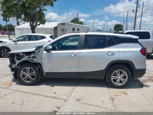 3GKALMEV4NL115139 GMC Terrain Fwd Sle