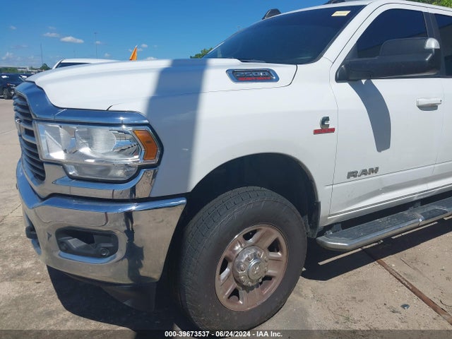 3C6UR5JL6LG168455 RAM 2500 Big Horn  4x4 8' Box