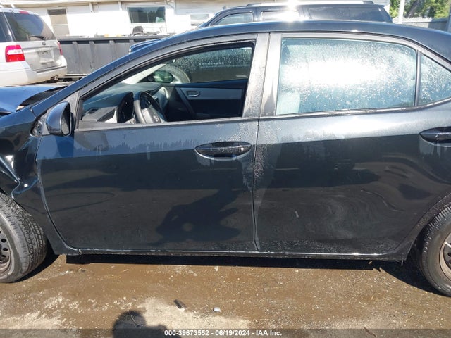 Toyota COROLLA LE 2018 2T1BURHE8JC108195 Image 15