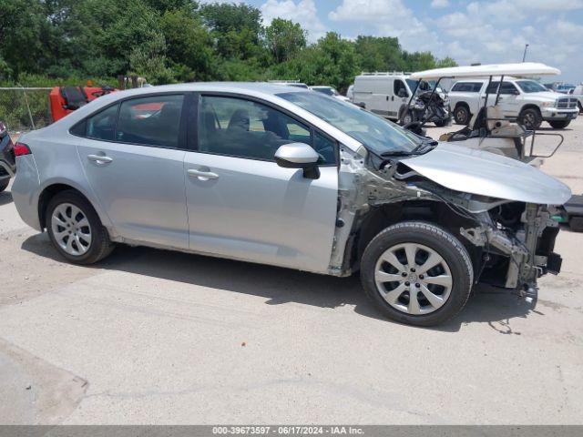 5YFEPMAE7NP309917 Toyota COROLLA LE
