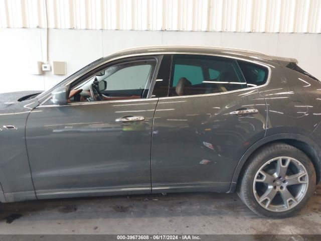 ZN661YUL9HX260733 Maserati LEVANTE S