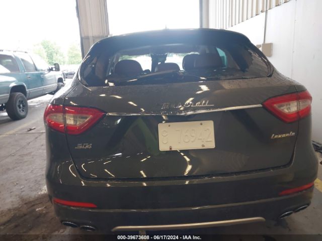 ZN661YUL9HX260733 Maserati LEVANTE S