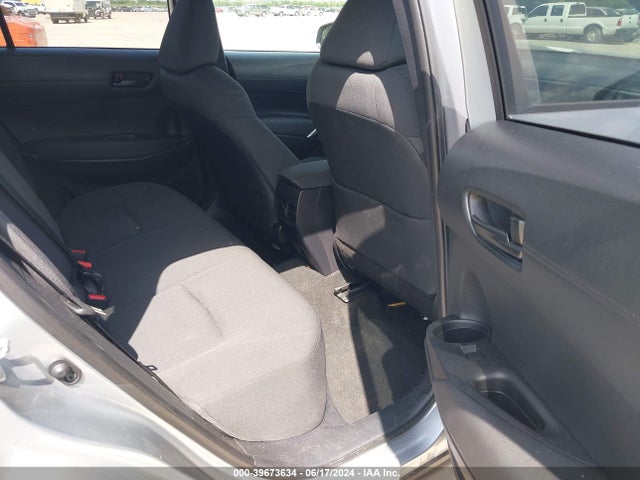 Toyota Corolla Cross Le 2022 7MUCAABG9NV035088 Image 8