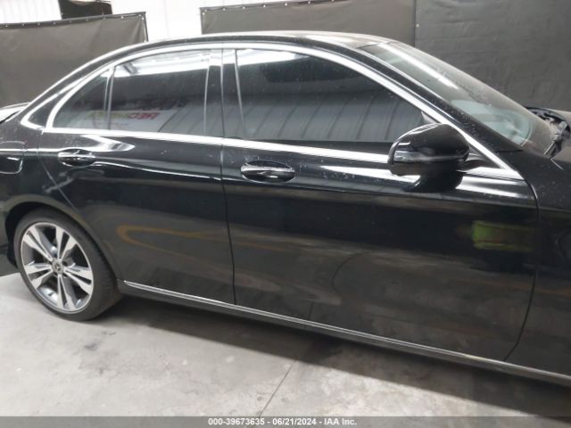 55SWF4JB8JU262401 Mercedes-Benz C 300