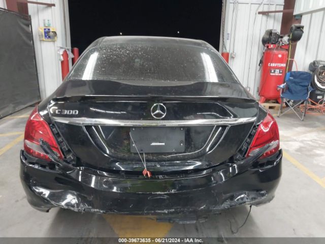 55SWF4JB8JU262401 Mercedes-Benz C 300