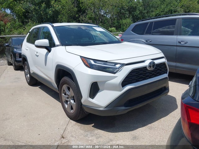 Toyota Rav4 Xle 2022 2T3W1RFV0NW192991 главное изображение