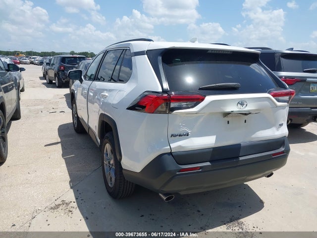 Toyota Rav4 Xle 2022 2T3W1RFV0NW192991 Image 3