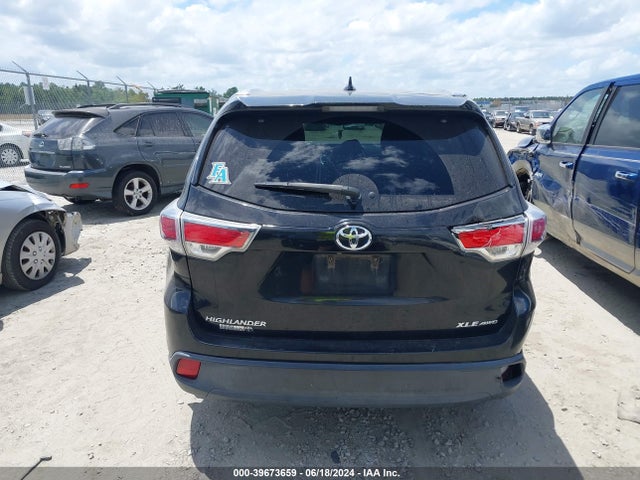 Toyota Highlander Xle V6 2015 5TDJKRFH6FS221348 Image 16