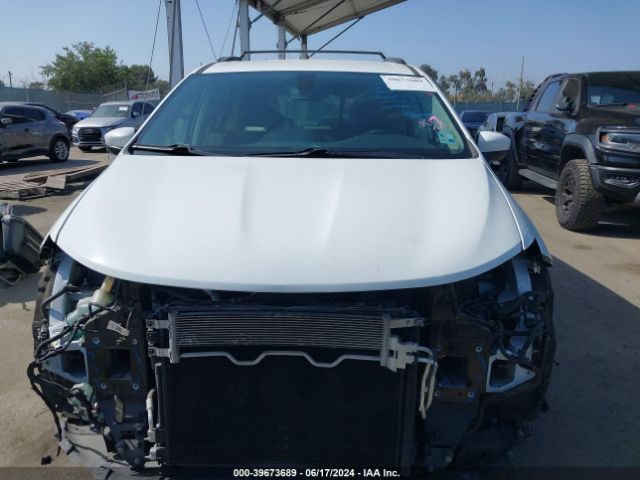 2C4RC1DG3LR262178 Chrysler Voyager Lxi