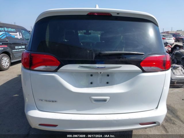 2C4RC1DG3LR262178 Chrysler Voyager Lxi