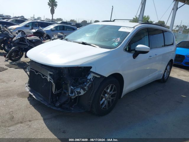 2C4RC1DG3LR262178 Chrysler Voyager Lxi