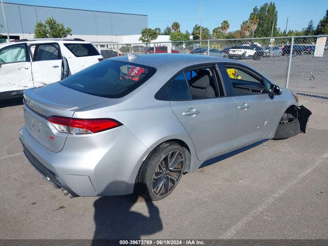 Toyota COROLLA SE 2020 JTDS4RCE6LJ033236 Image 4