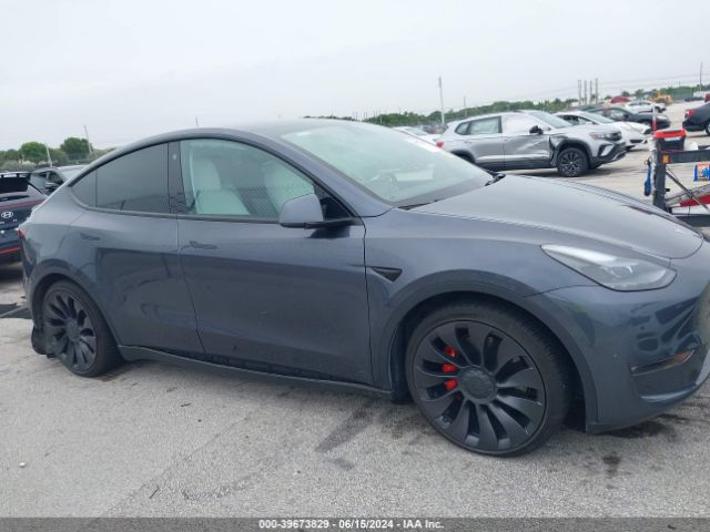 7SAYGDEF6NF378757 Tesla Model Y Performance Dual Motor All-wheel Drive