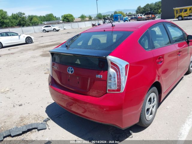 JTDKN3DU7F0473640 Toyota Prius Two