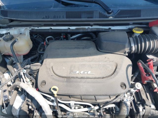 2C4RC1EG1JR353753 Chrysler Pacifica Touring L Plus