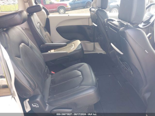 2C4RC1EG1JR353753 Chrysler Pacifica Touring L Plus