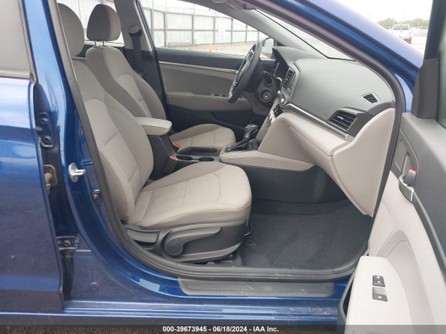 Hyundai ELANTRA SE 2019 5NPD74LF8KH489449 Image 5