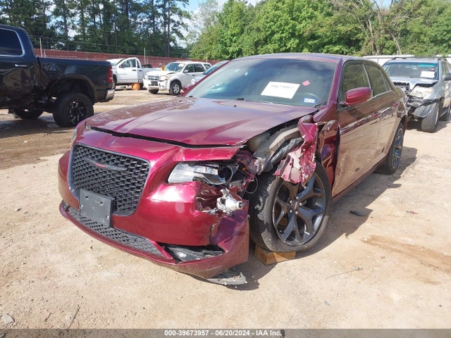 2C3CCABG8MH545695 Chrysler 300 300s