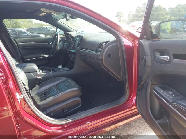 2C3CCABG8MH545695 Chrysler 300 300s