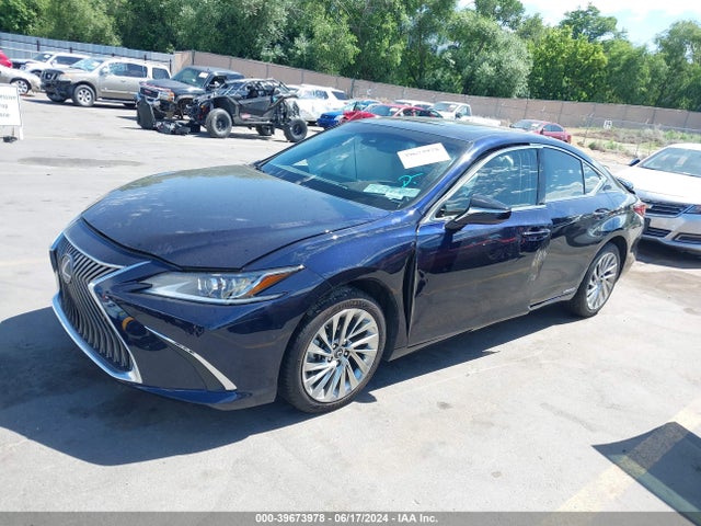 58AE21B17LU012238 Lexus Es 300h Luxury