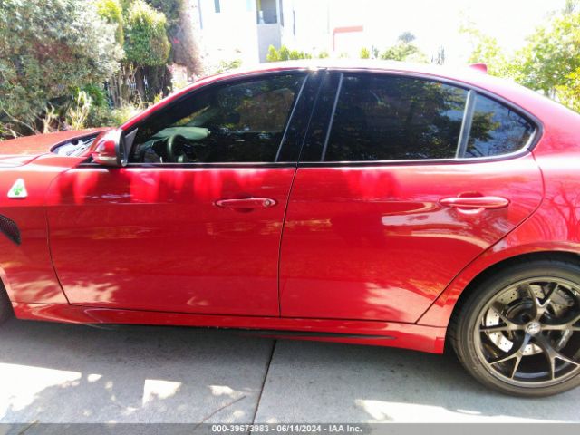 ZARFAEAV8J7578974 Alfa Romeo Giulia Quadrifoglio Rwd