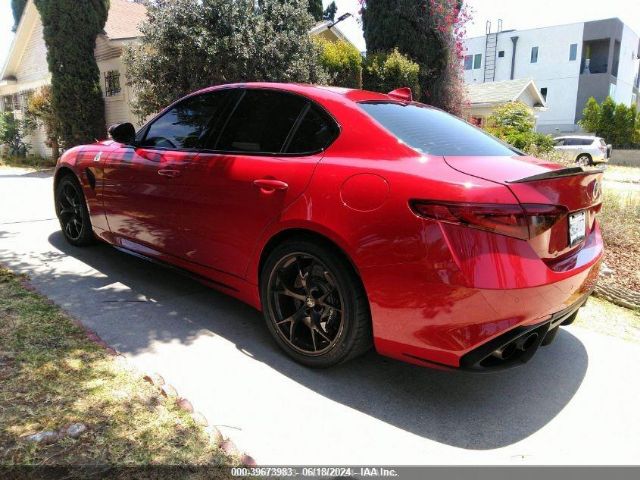 ZARFAEAV8J7578974 Alfa Romeo Giulia Quadrifoglio Rwd