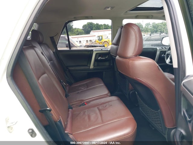Toyota 4runner Limited 2016 JTEBU5JR2G5336099 Image 8