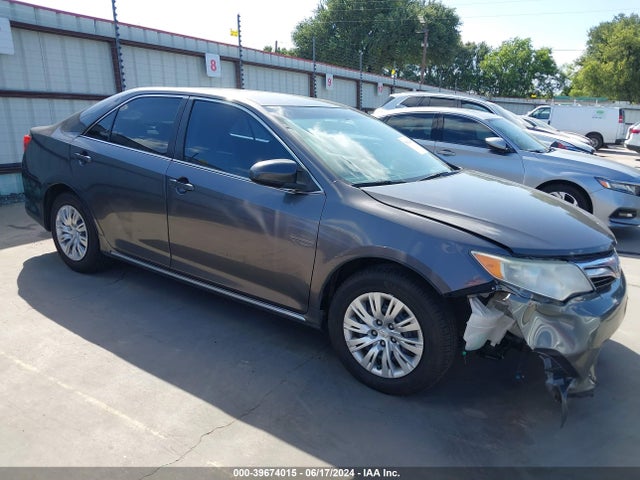 Toyota CAMRY LE 2014 4T4BF1FK2ER417644 zdjęcie główne