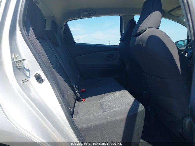 Toyota YARIS L 2015 VNKKTUD36FA036037 Image 8
