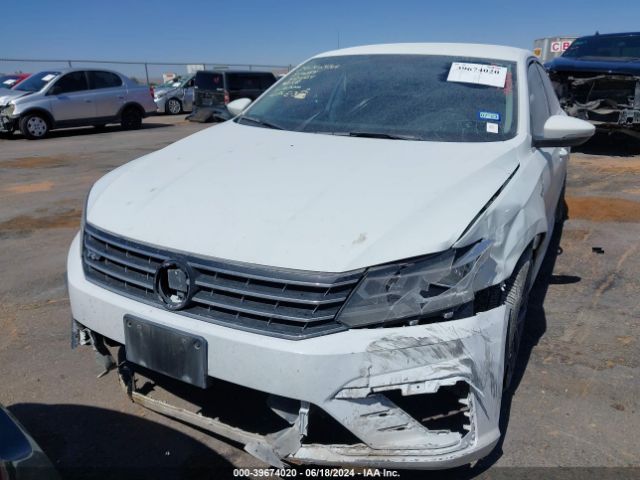 1VWAA7A31JC025683 Volkswagen Passat 2.0t R-line/2.0t S