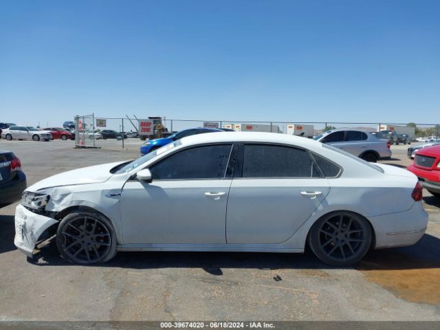 1VWAA7A31JC025683 Volkswagen Passat 2.0t R-line/2.0t S