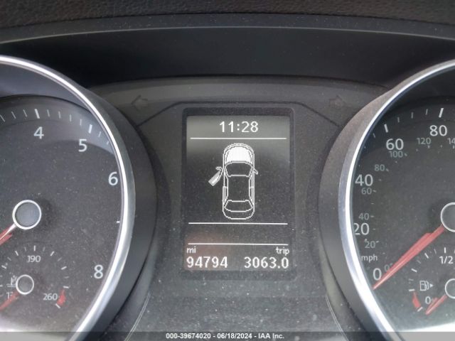 1VWAA7A31JC025683 Volkswagen Passat 2.0t R-line/2.0t S