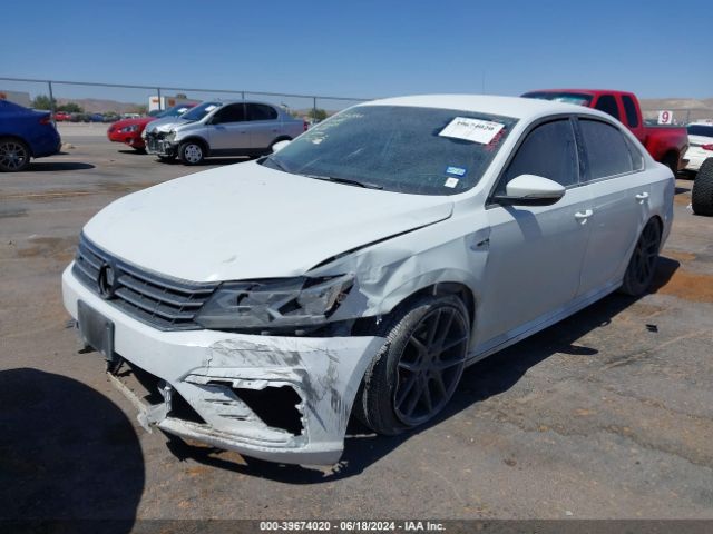 1VWAA7A31JC025683 Volkswagen Passat 2.0t R-line/2.0t S