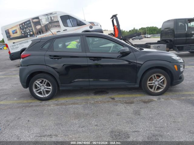 KM8K12AA8KU280279 Hyundai Kona Se