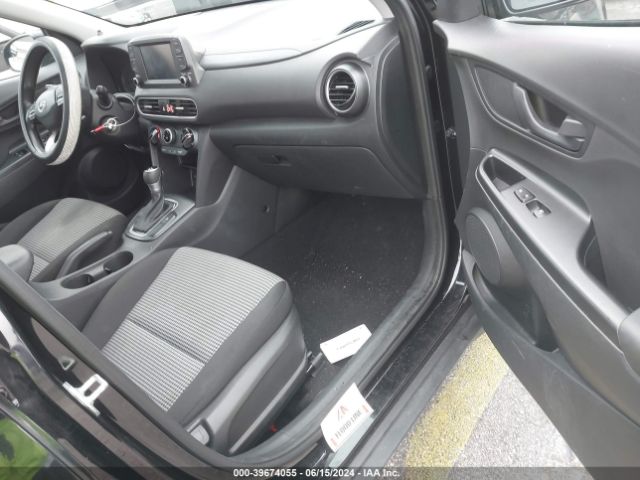 KM8K12AA8KU280279 Hyundai Kona Se