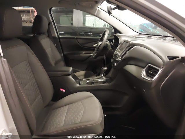 2GNAXTEV0M6135800 Chevrolet Equinox Awd 2fl