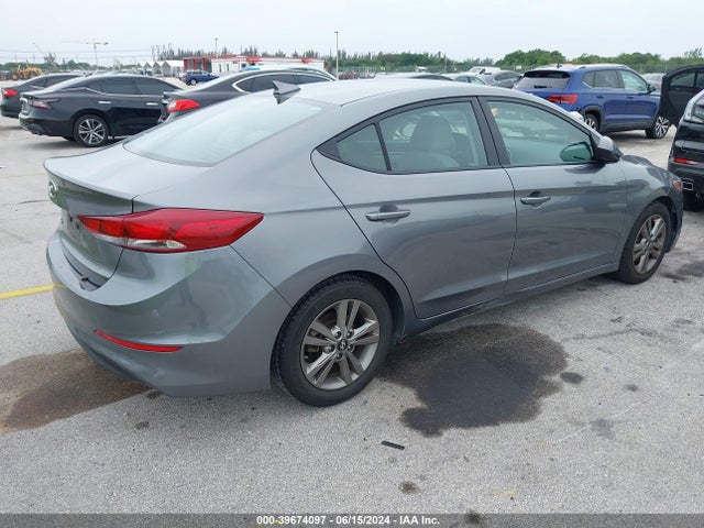 Hyundai ELANTRA SEL 2018 5NPD84LF1JH307909 Image 4