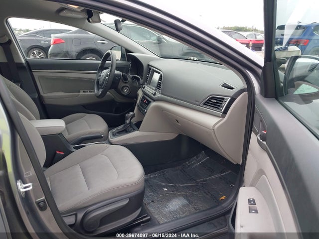 Hyundai ELANTRA SEL 2018 5NPD84LF1JH307909 Image 5