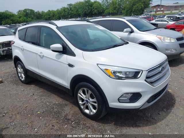 Ford ESCAPE SE 2018 1FMCU9GD5JUA74471 Image 1