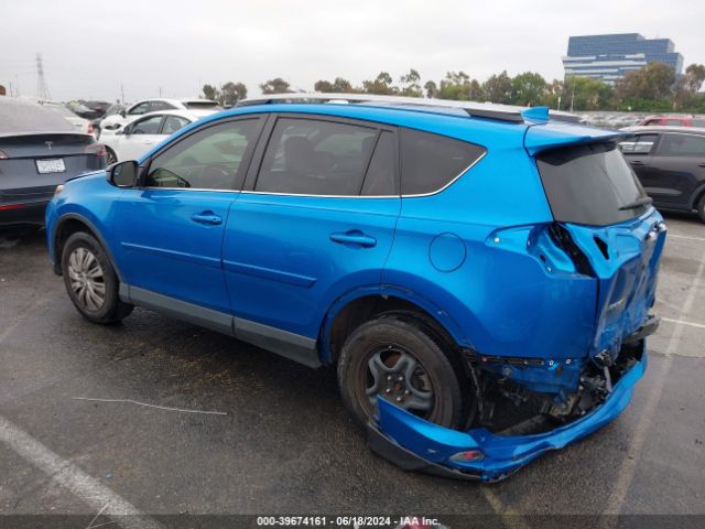 JTMBFREV1HJ138586 Toyota RAV4 LE
