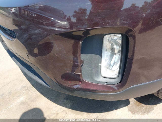5XYKT3A65FG553993 KIA SORENTO LX