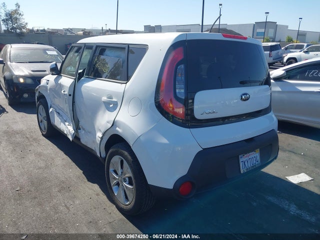 KNDJN2A27F7207986 KIA Soul