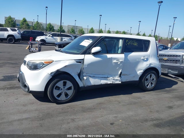 KNDJN2A27F7207986 KIA Soul