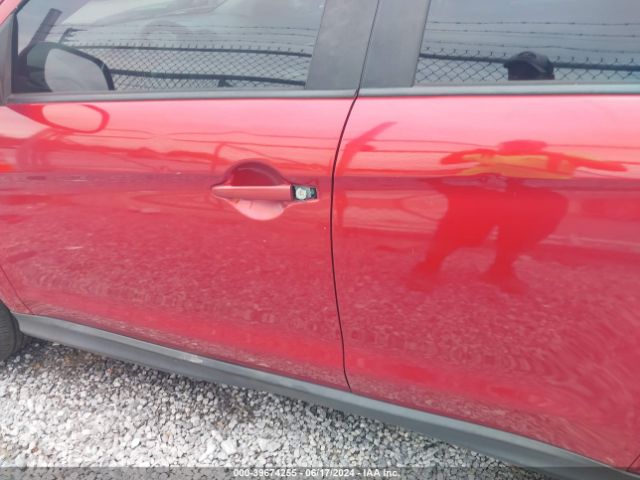 4A4AP3AU0EE033134 Mitsubishi Outlander Sport Es