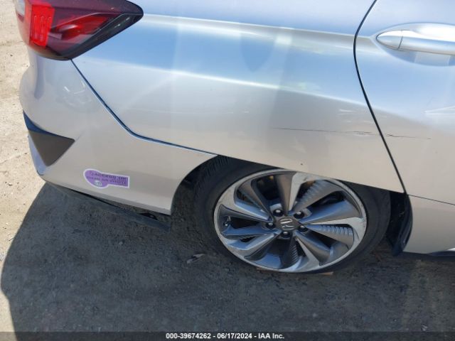 JHMZC5F31JC019071 Honda Clarity Plug-in Hybrid Touring