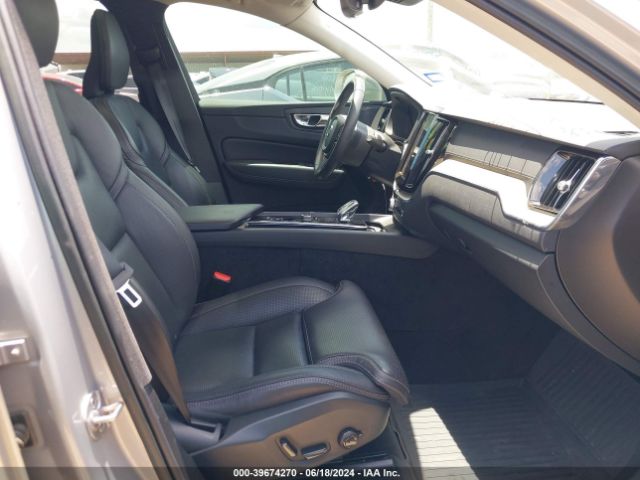 YV4L12DL6N1059384 Volvo Xc60 B5 Inscription