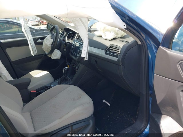 3VV1B7AX7KM155763 Volkswagen Tiguan 2.0t S