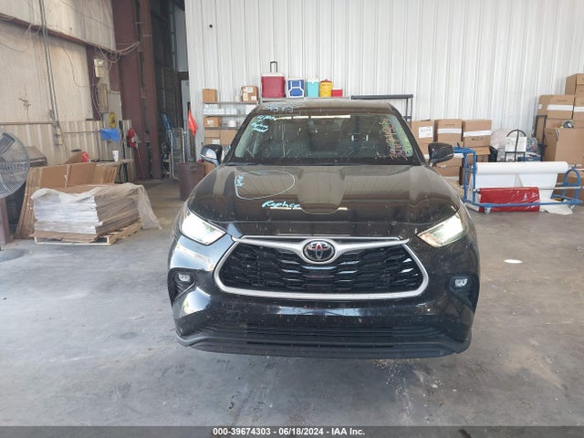 Toyota Highlander Le 2023 5TDKDRAH7PS504669 Image 12