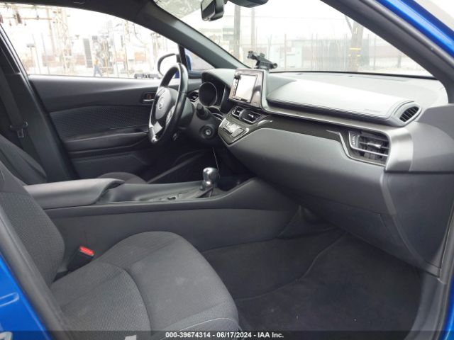NMTKHMBX6JR008507 Toyota C-HR XLE