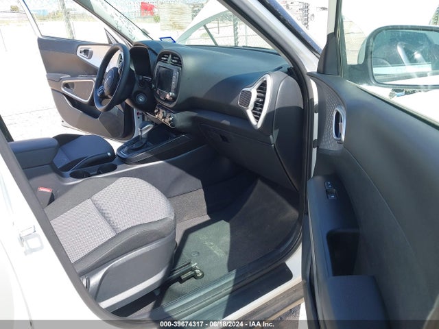 KIA SOUL LX 2023 KNDJ23AU2P7876295 Image 5
